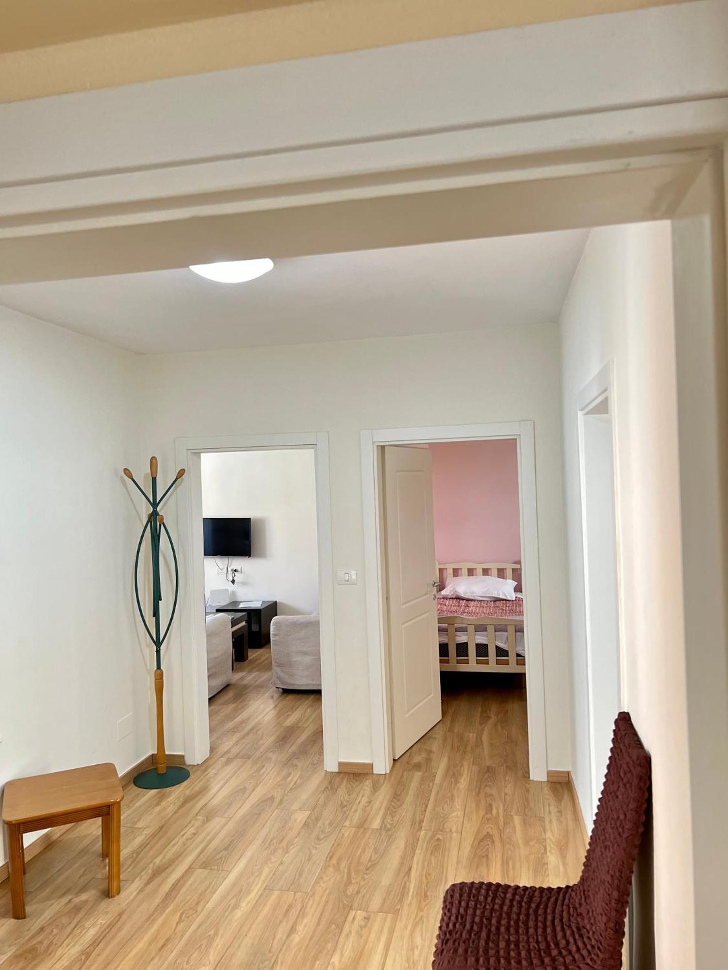 טיראנה Skanderbeg Square Apartment מראה חיצוני תמונה
