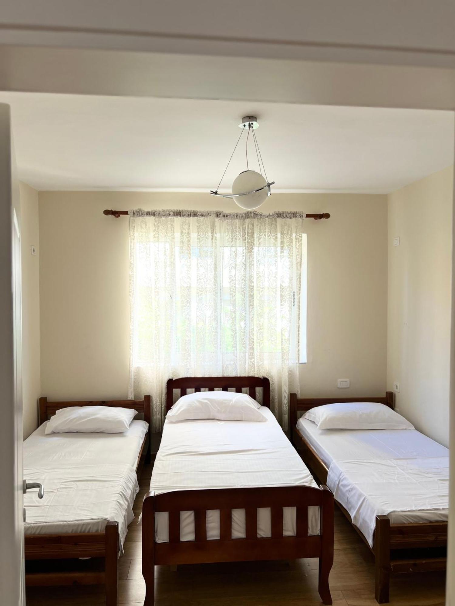 טיראנה Skanderbeg Square Apartment מראה חיצוני תמונה